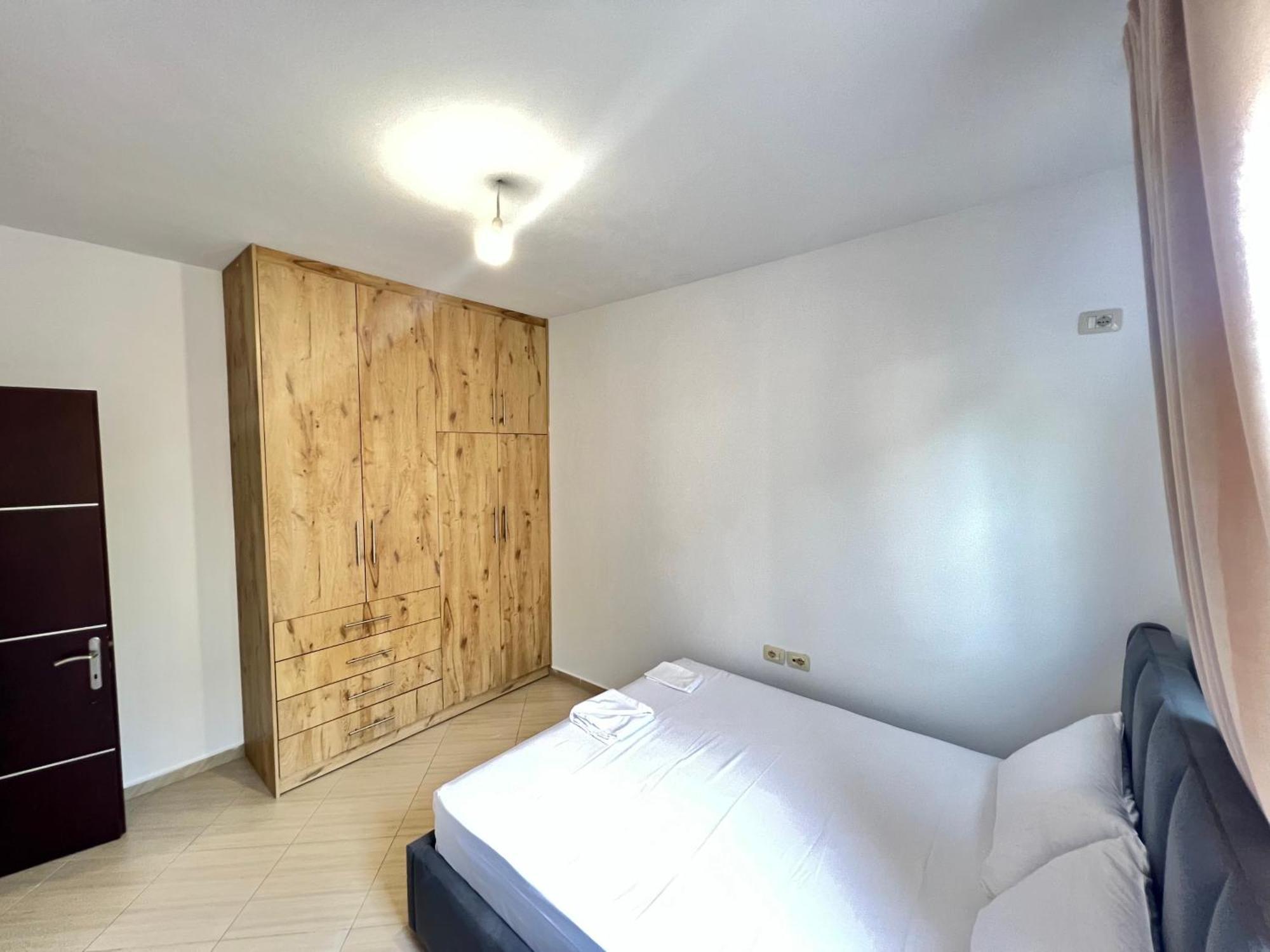 Amar'S Apartments ซารานเดอ ภายนอก รูปภาพ