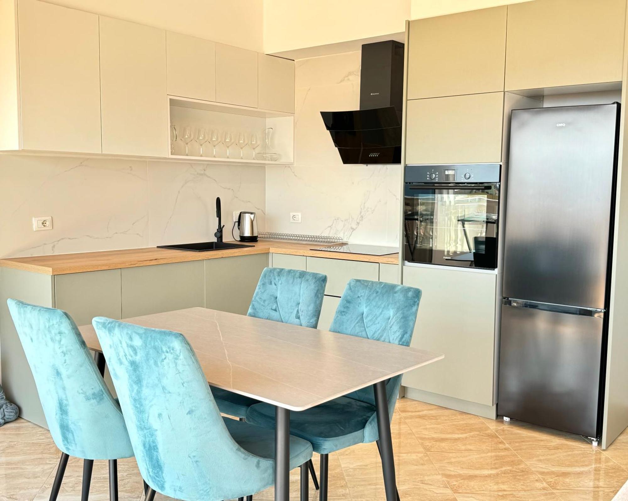 Amar'S Apartments ซารานเดอ ภายนอก รูปภาพ